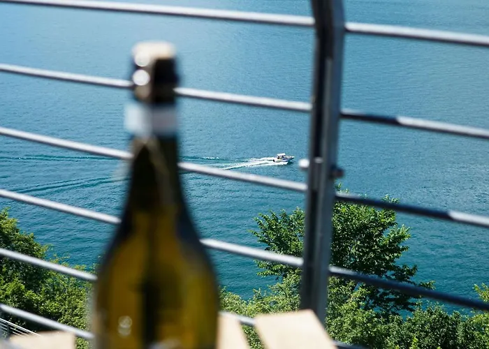 Sunset 180 By Halldis Апартаменты *